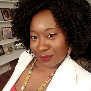 Meet your Posher, Brandi